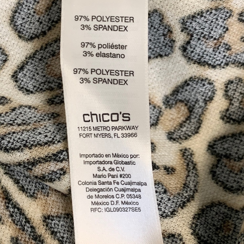 Chico’s Leopard Print Top Chico’s Size 2 (L - 12) - Picture 13 of 15